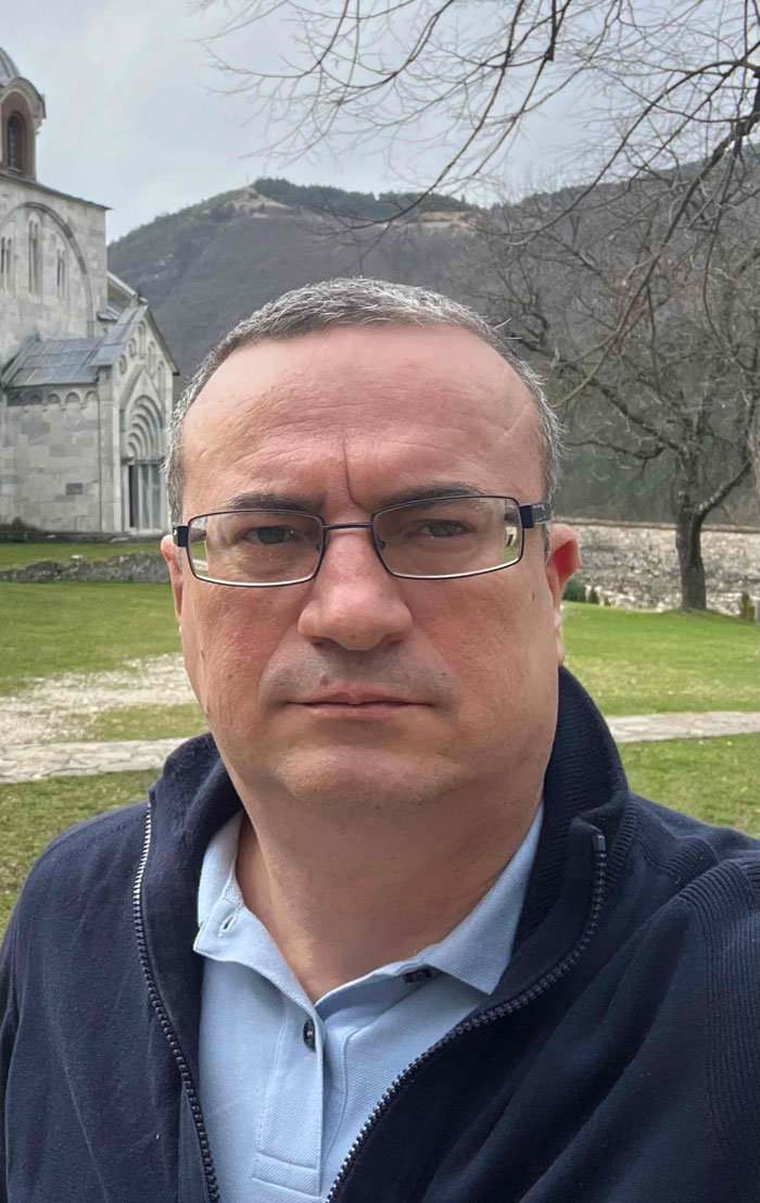Moderator: dr Aleksandar Simonović
